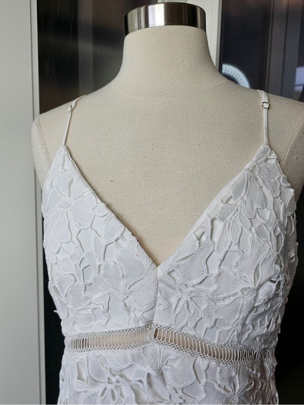 Astr White Lace Mini Dress with Floral Crochet - Picture 2 of 6